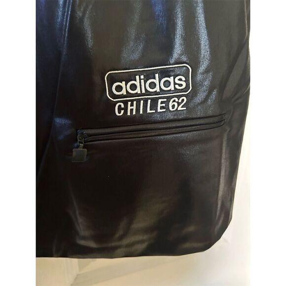 Adidas Women's Blue Version Chile 62 Vest Black Size Large Snap-Button F… - Picture 3 of 10